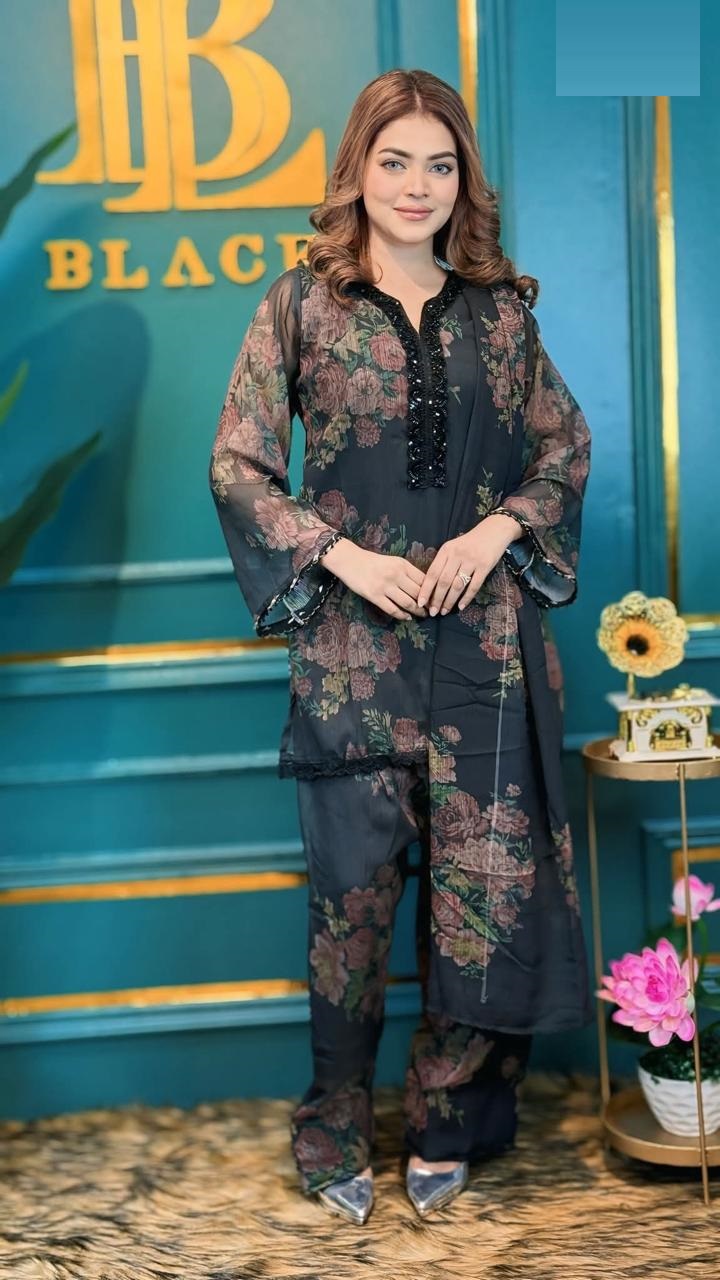 Pakistani Inspired Three peace