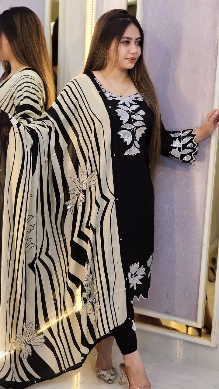 Embroidery Sequence Three Piece